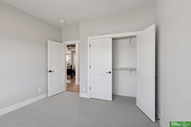 3321 S 212th Street, Elkhorn, NE 68022