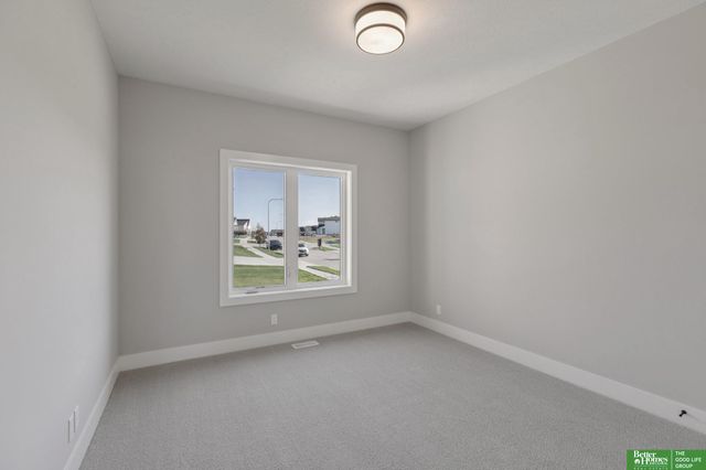 3321 S 212th Street, Elkhorn, NE 68022