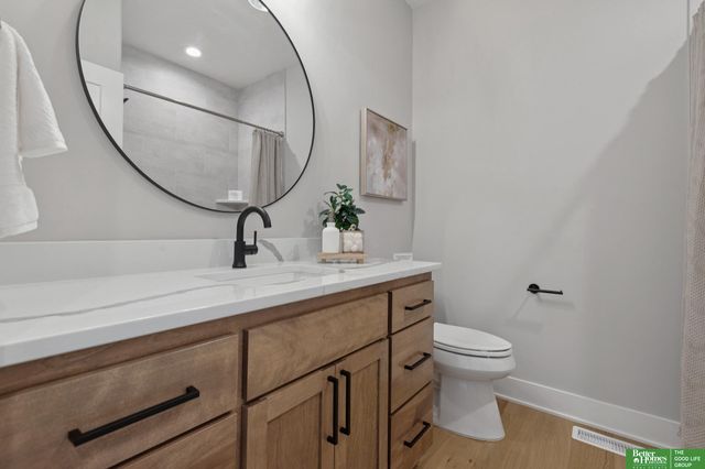 3321 S 212th Street, Elkhorn, NE 68022