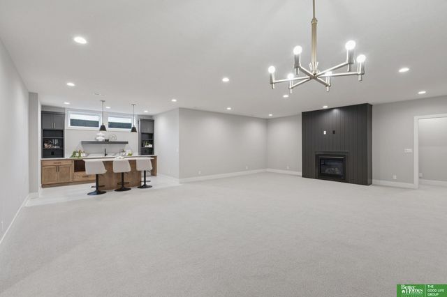 3321 S 212th Street, Elkhorn, NE 68022