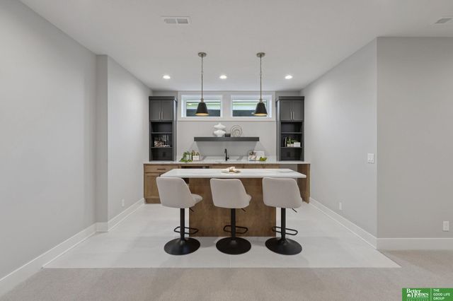 3321 S 212th Street, Elkhorn, NE 68022