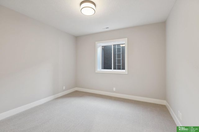 3321 S 212th Street, Elkhorn, NE 68022