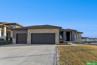 3321 S 212th Street, Elkhorn, NE 68022