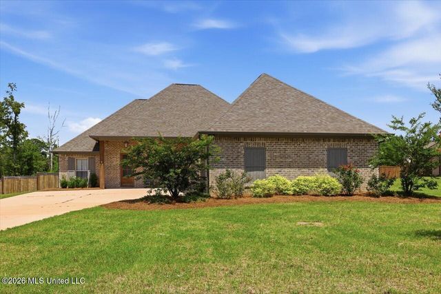 129 Richburg Court, Pearl, MS 39208
