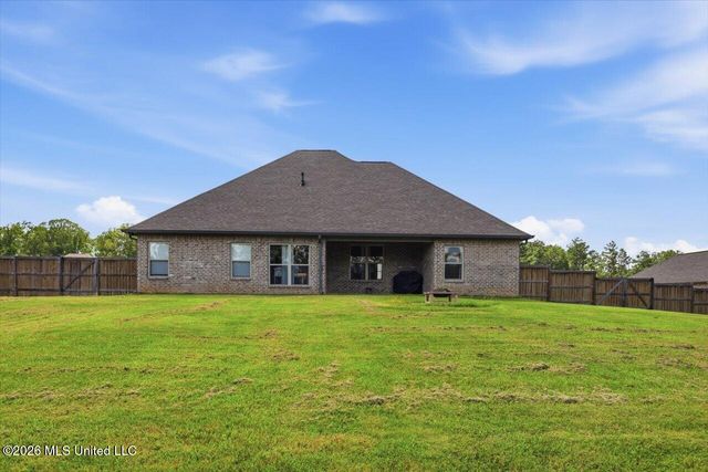 129 Richburg Court, Pearl, MS 39208