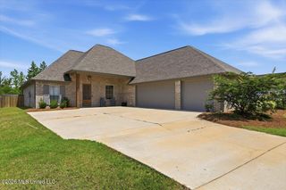 129 Richburg Court, Pearl, MS 39208