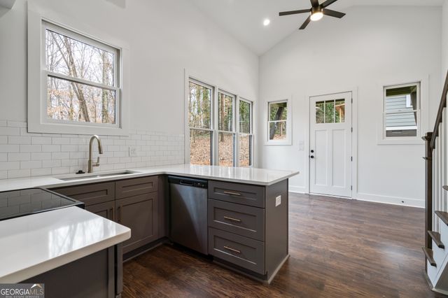 1453 Bridges Avenue SW, Atlanta, GA 30310
