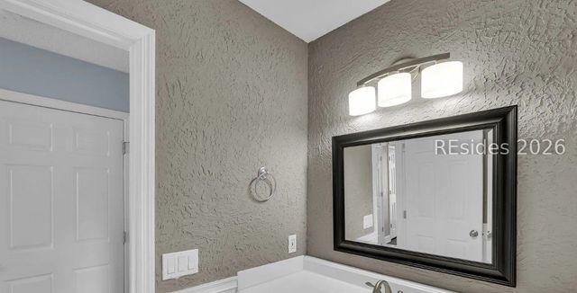 58 Pine Burr Road 58, Hilton Head Island, SC 29926