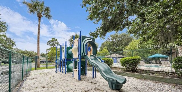 58 Pine Burr Road 58, Hilton Head Island, SC 29926