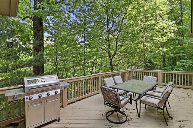1105 Valley View Drive, Big Canoe, GA 30143