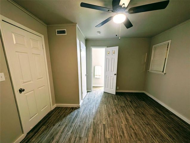 1009 Stansell Drive, Midwest City, OK 73110