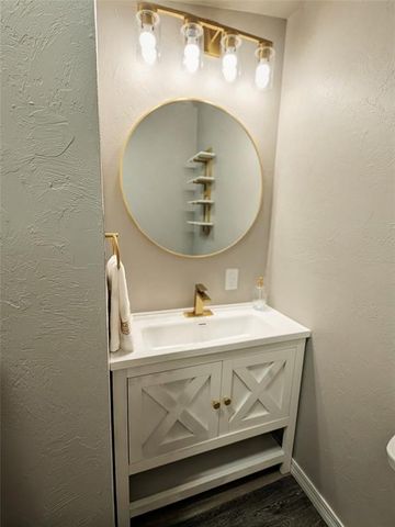 1009 Stansell Drive, Midwest City, OK 73110