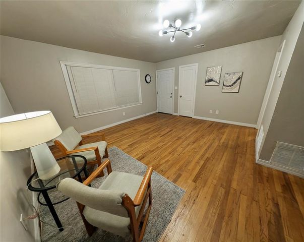 1009 Stansell Drive, Midwest City, OK 73110