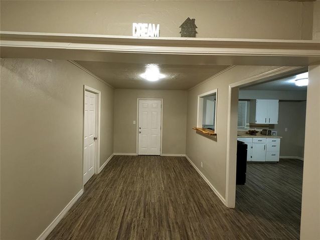 1009 Stansell Drive, Midwest City, OK 73110