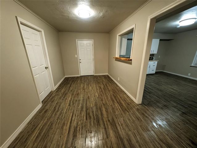 1009 Stansell Drive, Midwest City, OK 73110