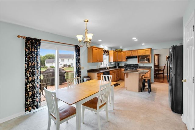 835 Rebecca Lane, Upper Macungie Twp, PA 18069