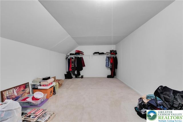 835 Rebecca Lane, Upper Macungie Twp, PA 18069