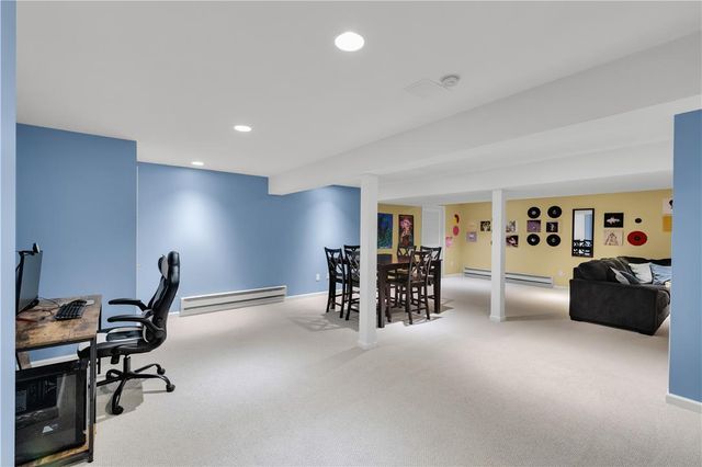 835 Rebecca Lane, Upper Macungie Twp, PA 18069