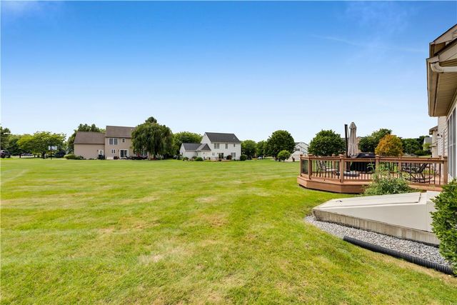835 Rebecca Lane, Upper Macungie Twp, PA 18069