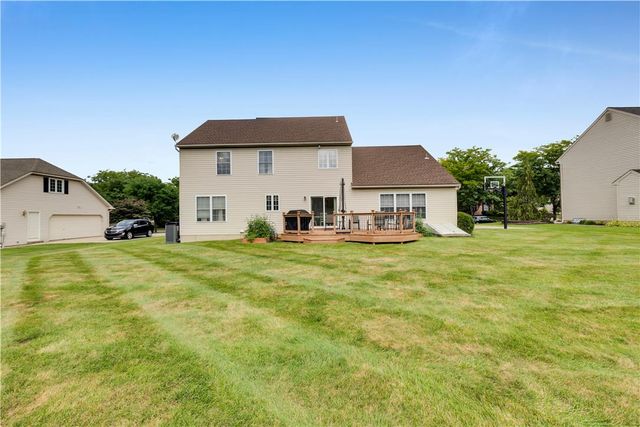 835 Rebecca Lane, Upper Macungie Twp, PA 18069