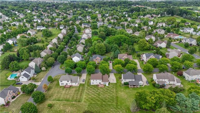 835 Rebecca Lane, Upper Macungie Twp, PA 18069
