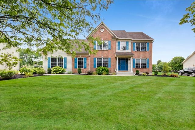 835 Rebecca Lane, Upper Macungie Twp, PA 18069