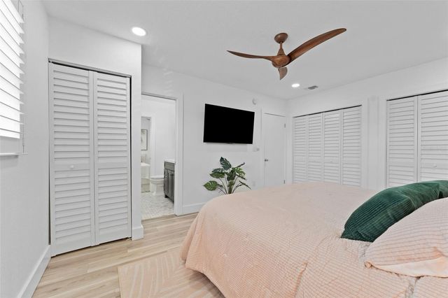 8806 BAY POINTE DRIVE 206, Tampa, FL 33615