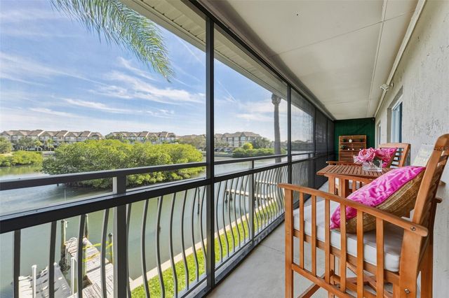 8806 BAY POINTE DRIVE 206, Tampa, FL 33615