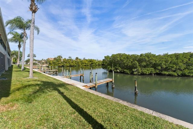 8806 BAY POINTE DRIVE 206, Tampa, FL 33615