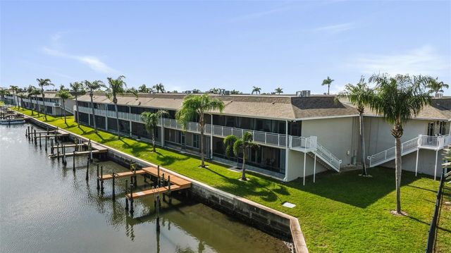 8806 BAY POINTE DRIVE 206, Tampa, FL 33615