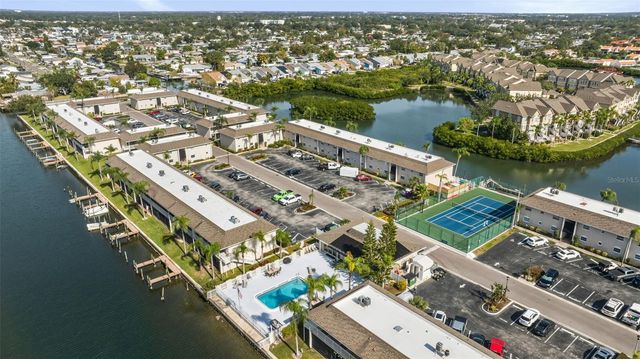 8806 BAY POINTE DRIVE 206, Tampa, FL 33615