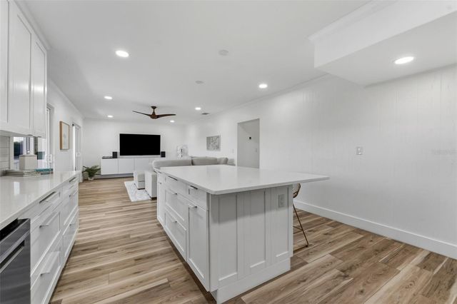 8806 BAY POINTE DRIVE 206, Tampa, FL 33615