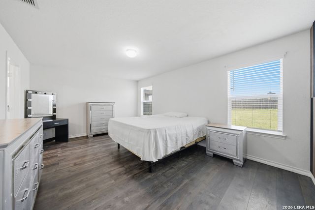 4014 FORT PALMER BLVD, St Hedwig, TX 78152