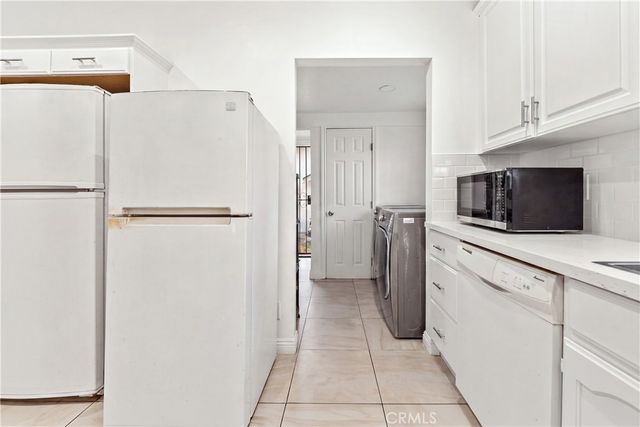 433 W 55th, Los Angeles, CA 90037