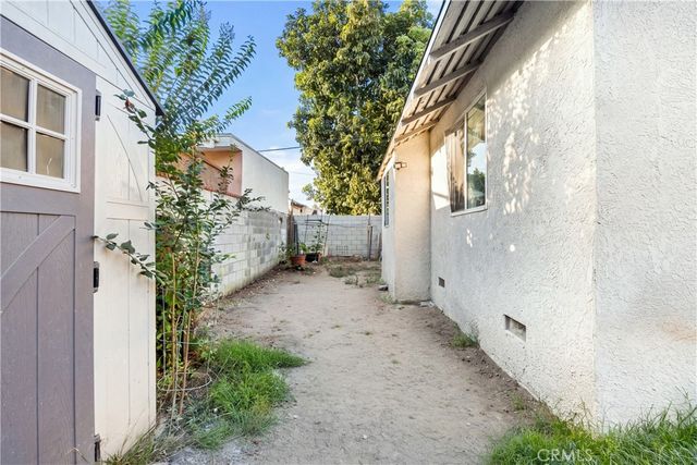 433 W 55th, Los Angeles, CA 90037