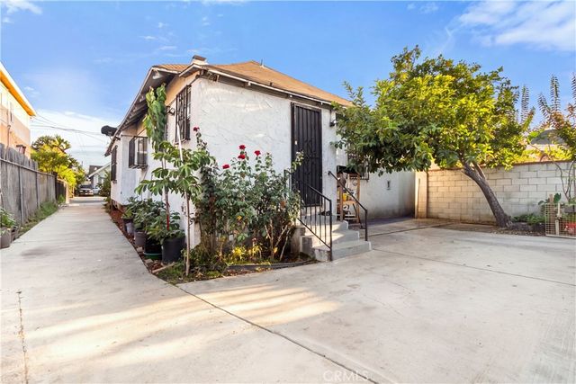 433 W 55th, Los Angeles, CA 90037