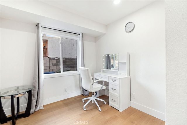 433 W 55th, Los Angeles, CA 90037