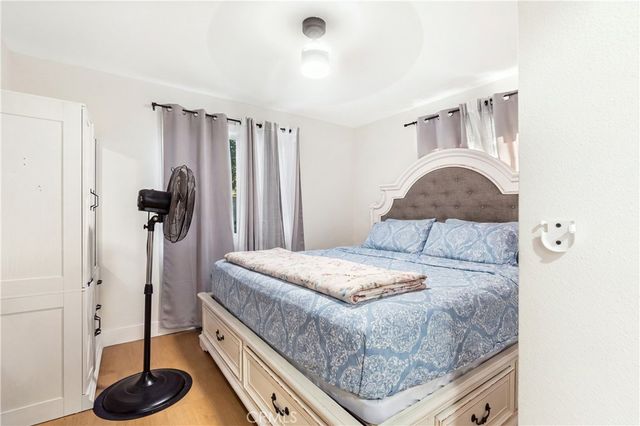 433 W 55th, Los Angeles, CA 90037