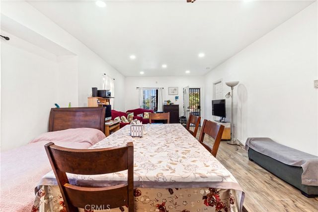 433 W 55th, Los Angeles, CA 90037