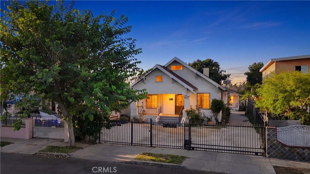 433 W 55th, Los Angeles, CA 90037