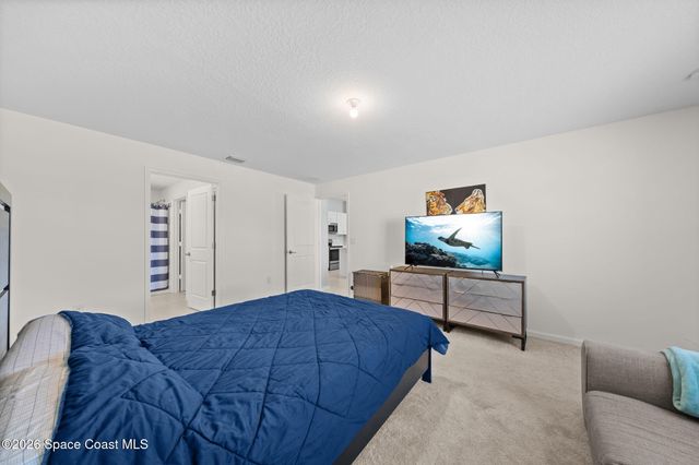 826 Dockside Drive SW, Palm Bay, FL 32908