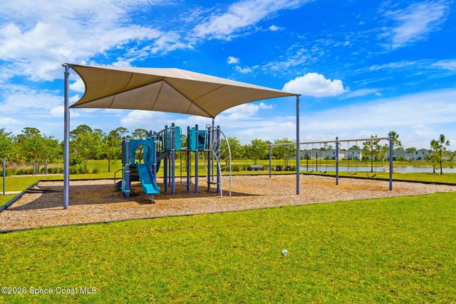 826 Dockside Drive SW, Palm Bay, FL 32908