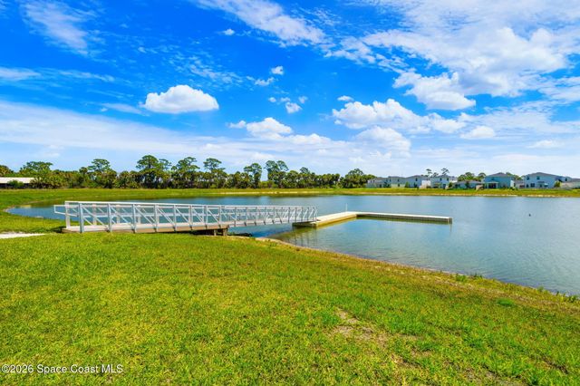 826 Dockside Drive SW, Palm Bay, FL 32908