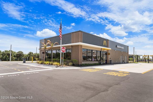 826 Dockside Drive SW, Palm Bay, FL 32908