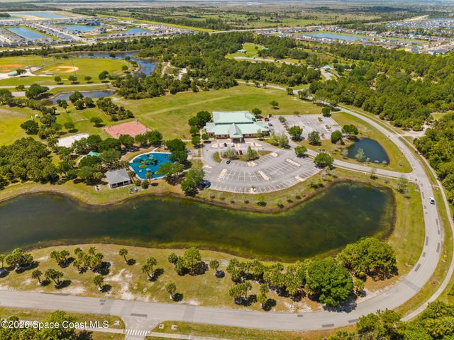 826 Dockside Drive SW, Palm Bay, FL 32908