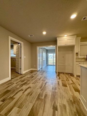 1105 Eubanks Street, Decatur, AR 72722