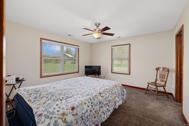 7929 Crosshill Court, Fort Wayne, IN 46825