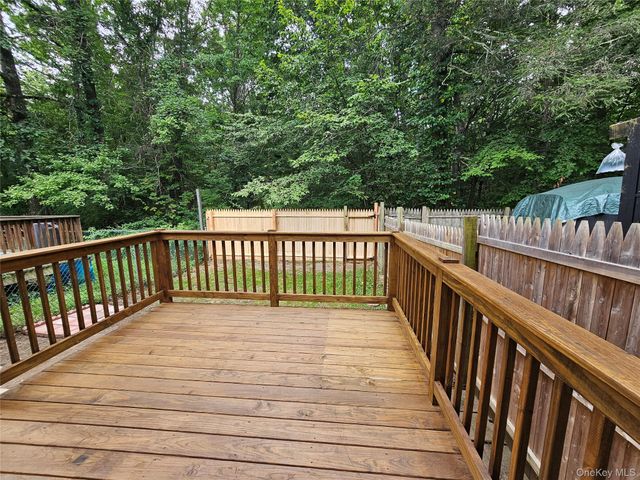 507 Rakov Road, Maybrook, NY 12543