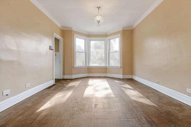 6410 S Mozart Street, Chicago, IL 60629