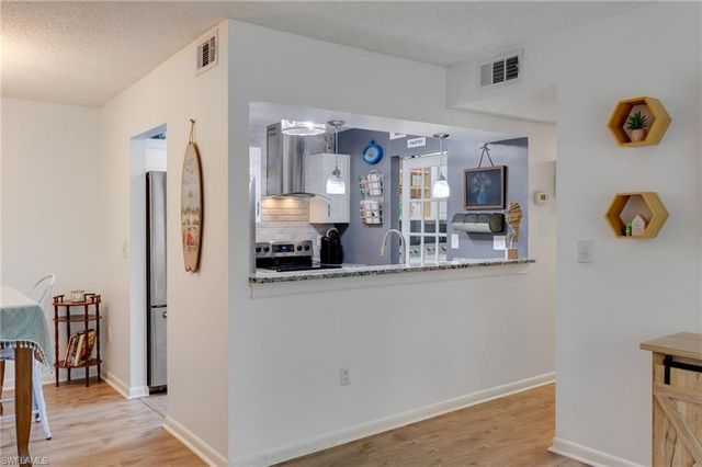 9540 Green Cypress LN 13, Fort Myers, FL 33905